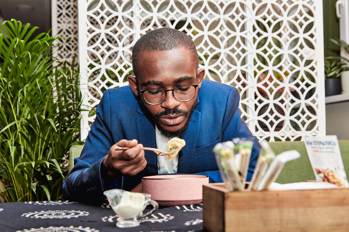 Expert nutrition guidance for men